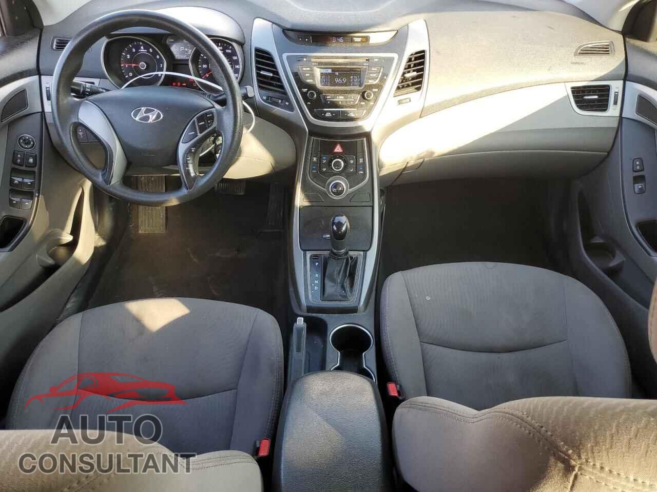 HYUNDAI ELANTRA 2015 - 5NPDH4AE4FH651865