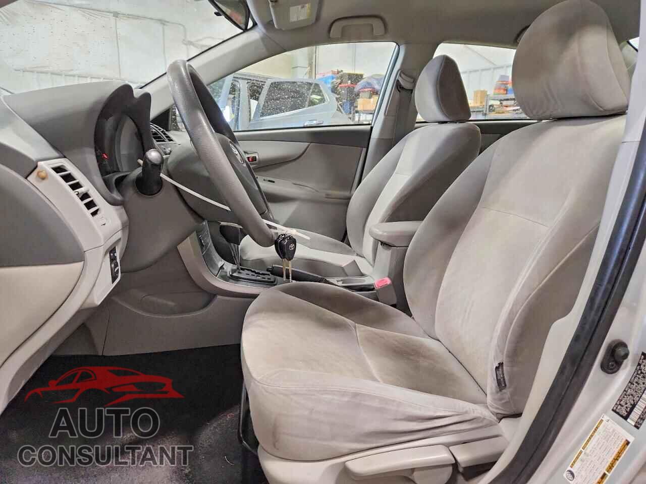 TOYOTA COROLLA 2009 - JTDBL40E499033272