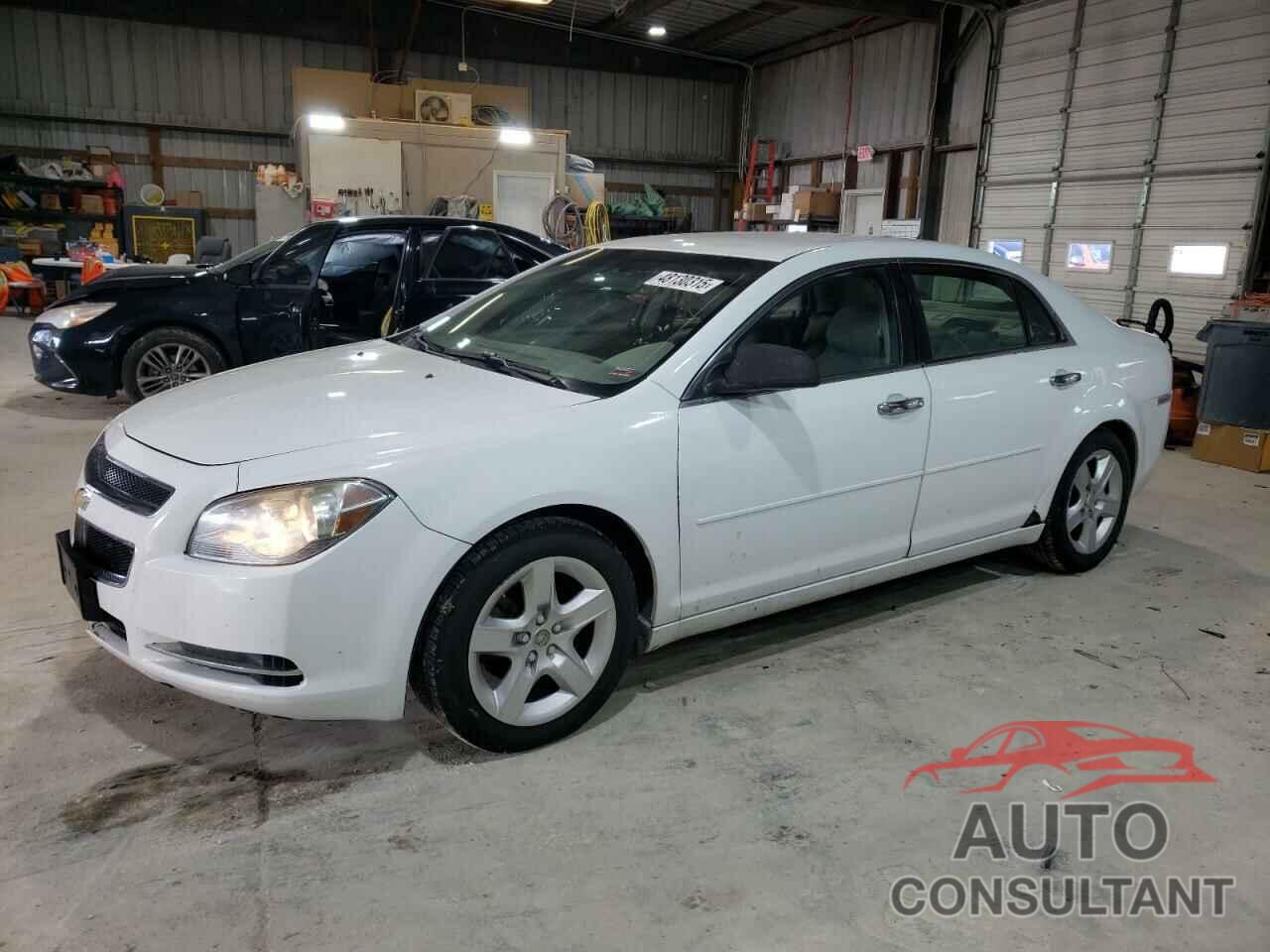 CHEVROLET MALIBU 2010 - 1G1ZB5EB0A4131943