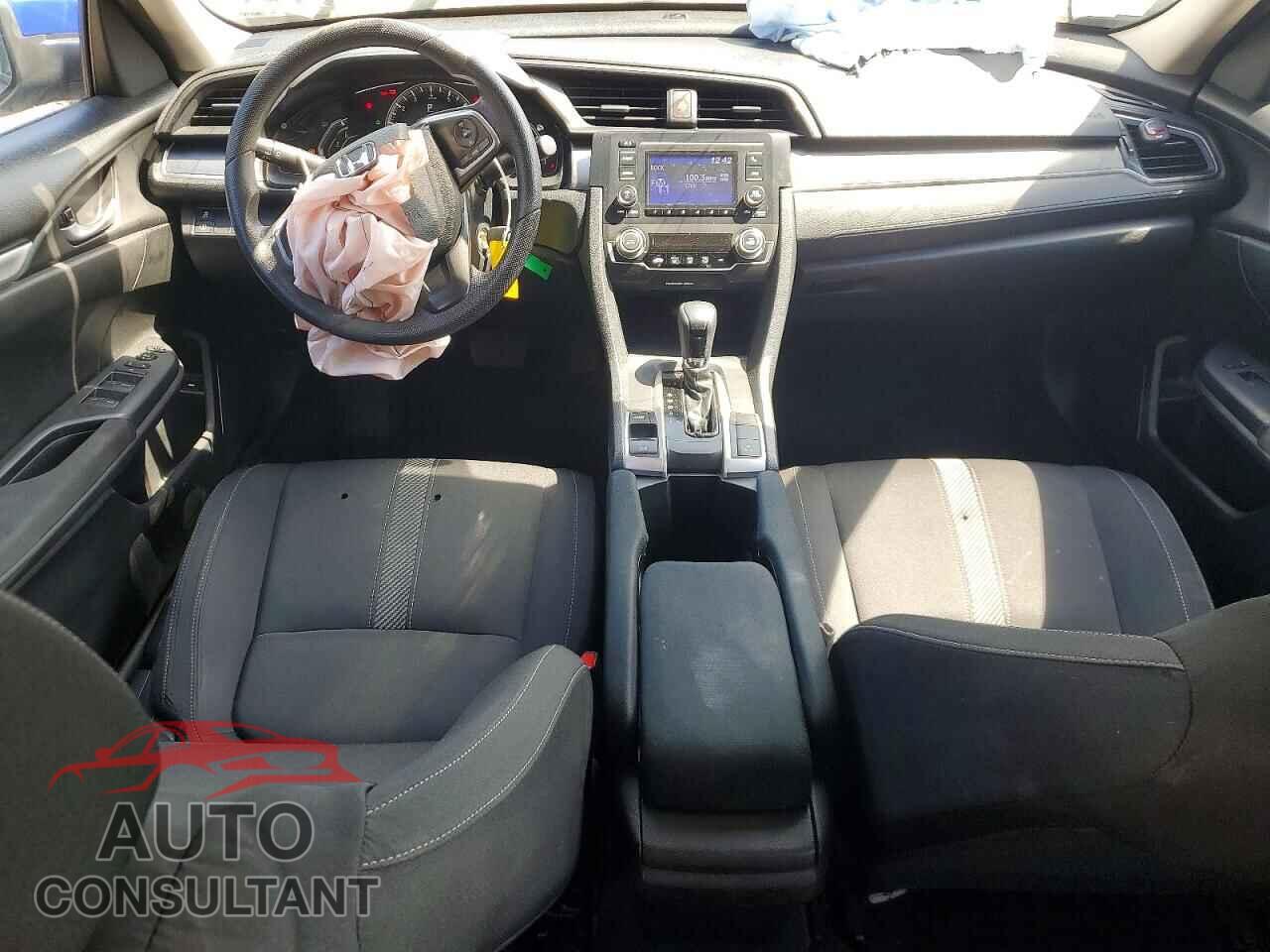 HONDA CIVIC 2017 - 2HGFC2F50HH513175