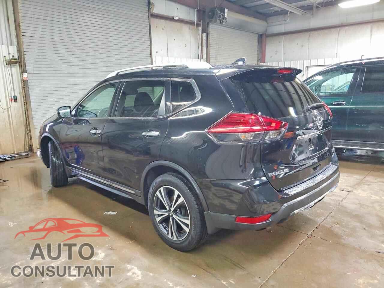 NISSAN ROGUE 2017 - 5N1AT2MV0HC744183