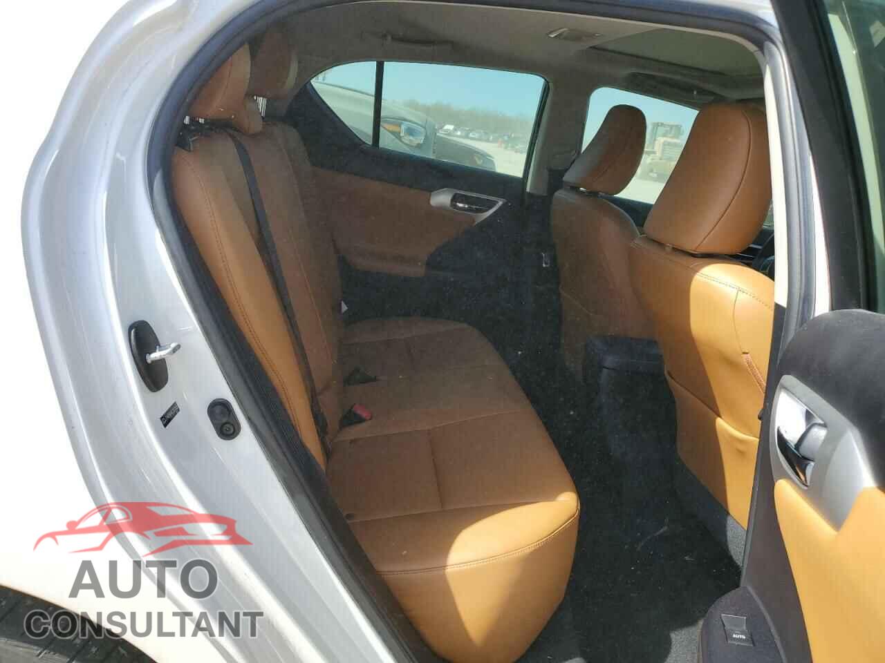 LEXUS CT 200 2012 - JTHKD5BHXC2073056