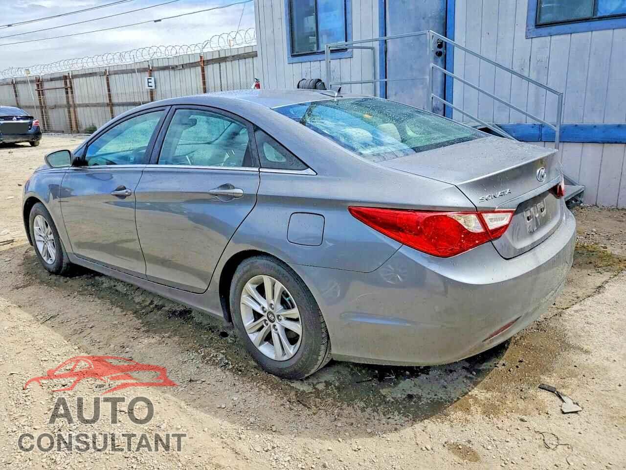HYUNDAI SONATA 2012 - 5NPEB4AC0CH488177