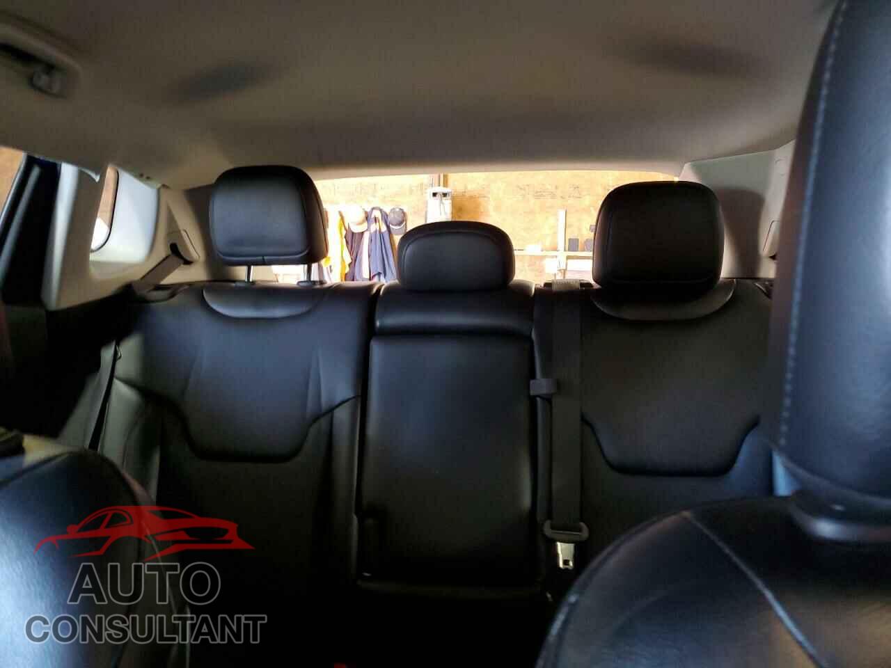 JEEP COMPASS 2021 - 3C4NJDCB3MT520337