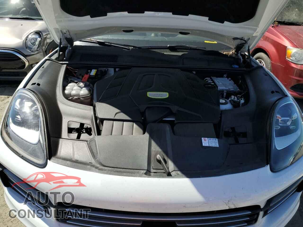 PORSCHE CAYENNE 2020 - WP1AE2AY2LDA22809