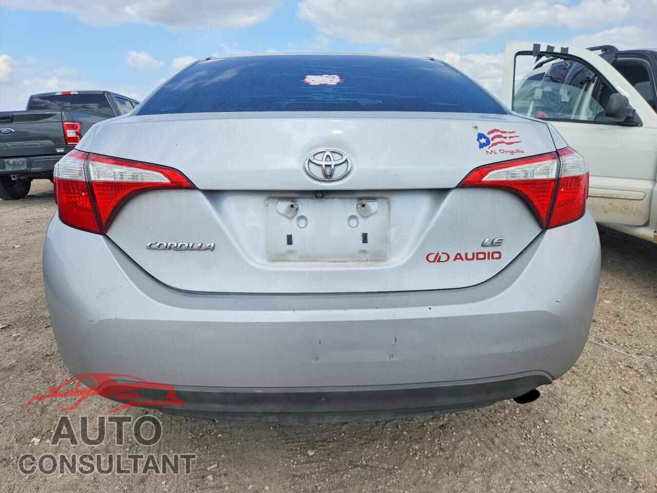 TOYOTA COROLLA 2015 - 5YFBURHE3FP308957