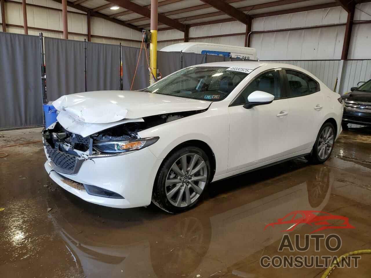 MAZDA 3 2021 - JM1BPABLXM1339558