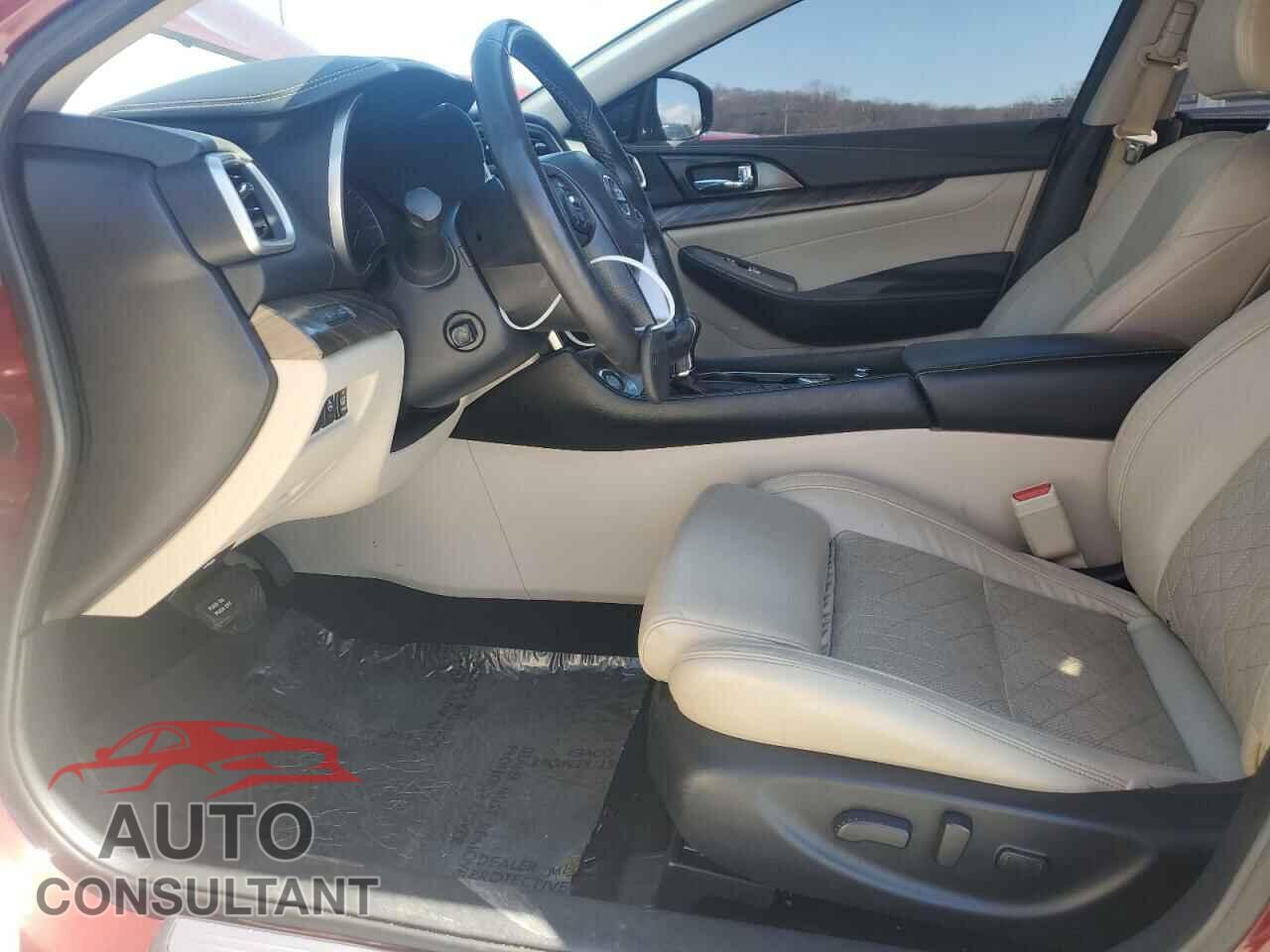 NISSAN MAXIMA 2017 - 1N4AA6AP4HC449083