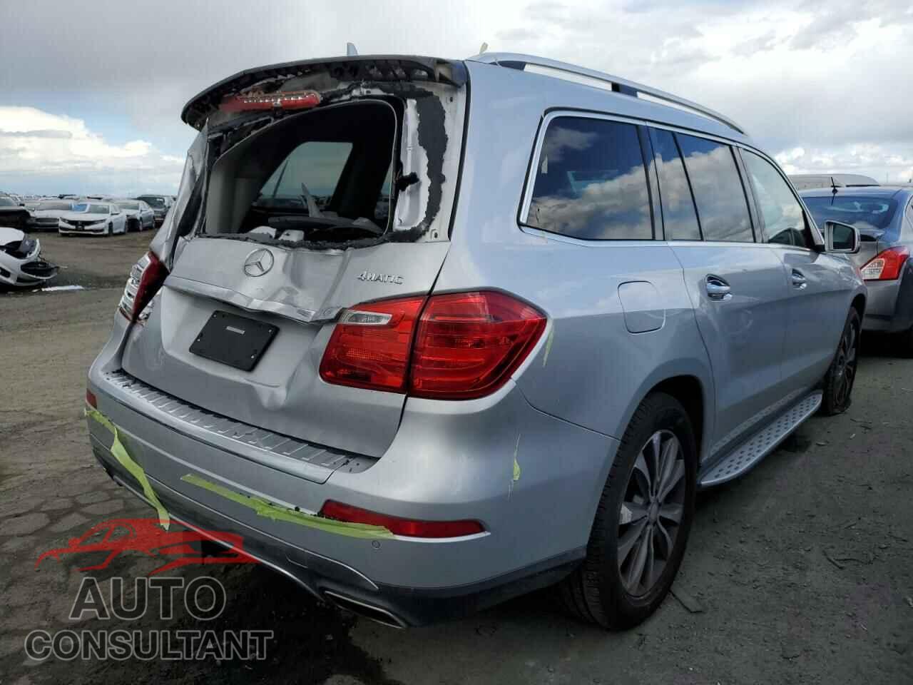 MERCEDES-BENZ GL-CLASS 2016 - 4JGDF6EE4GA707593