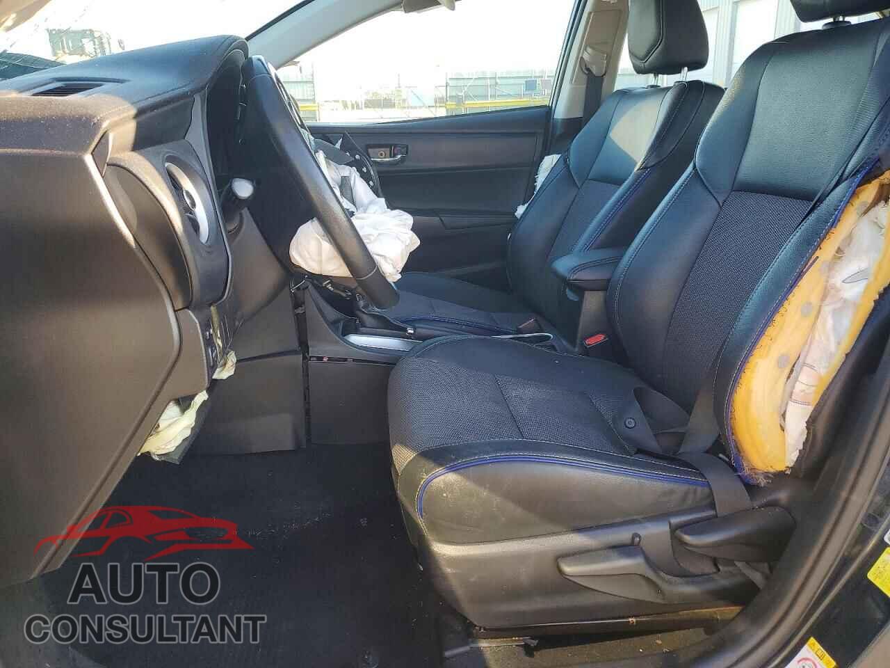 TOYOTA COROLLA 2018 - 2T1BURHE3JC073159