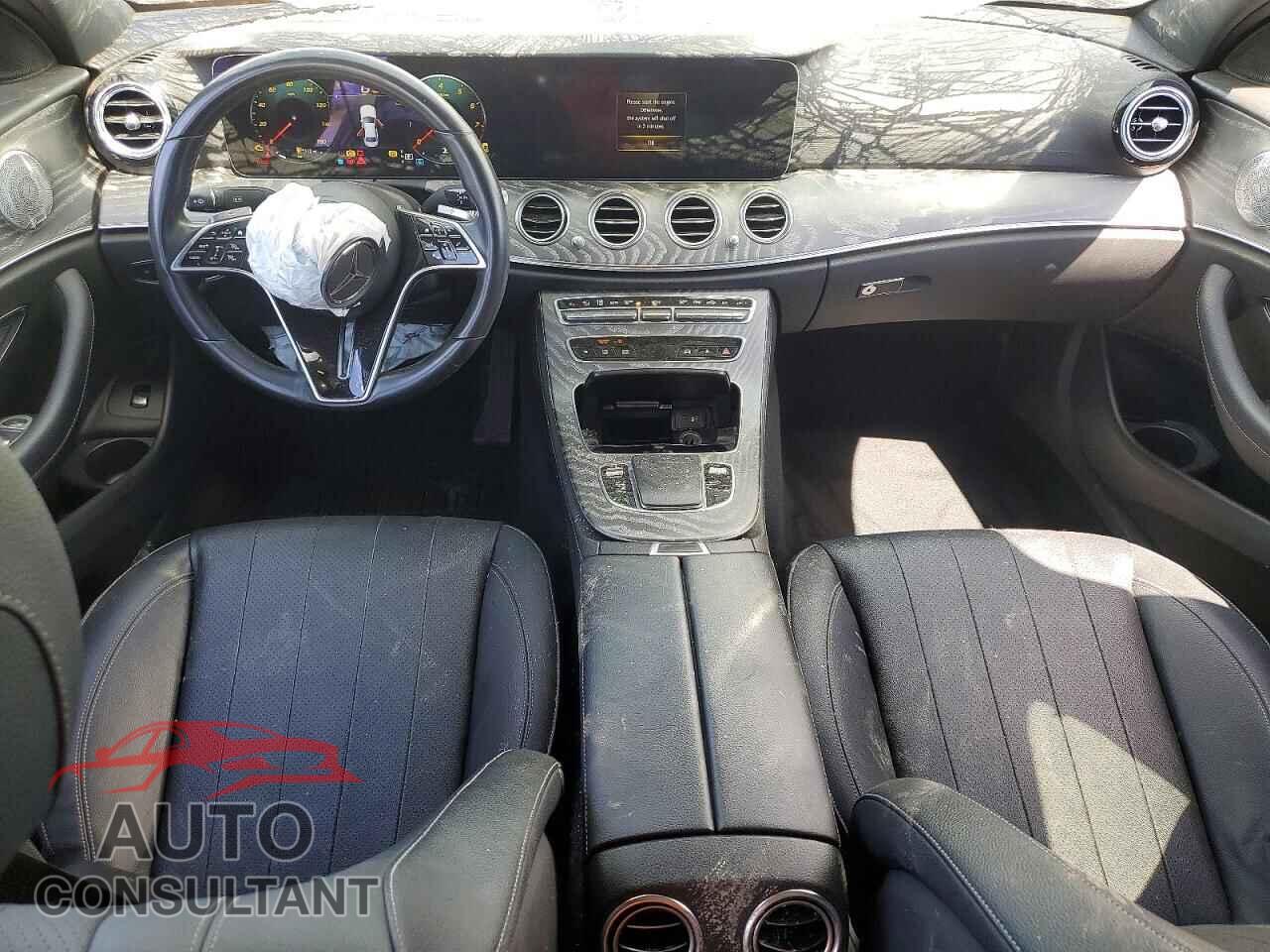 MERCEDES-BENZ E-CLASS 2021 - W1KZF8DB8MA874120