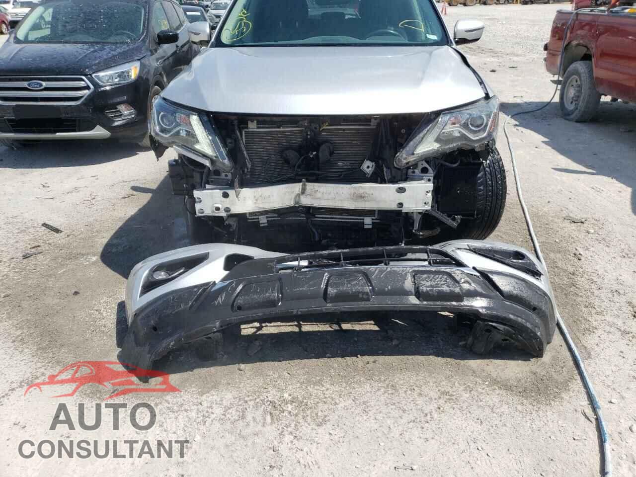 NISSAN PATHFINDER 2017 - 5N1DR2MM9HC684536