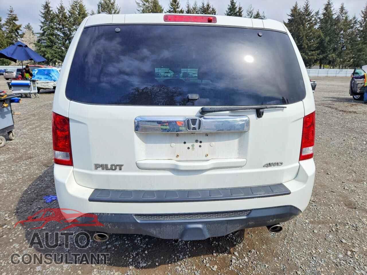 HONDA PILOT 2014 - 5FNYF4H47EB043016