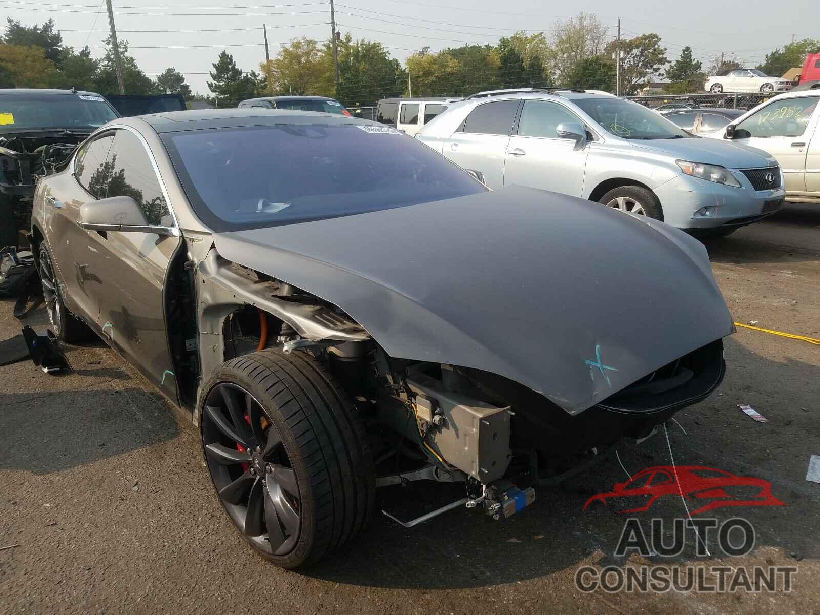 TESLA MODEL S 2016 - 5YJSA1E44GF134142