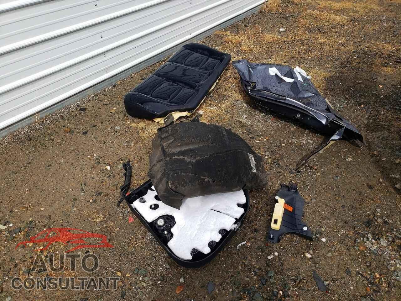 TESLA MODEL 3 2022 - 5YJ3E1EC3NF156579