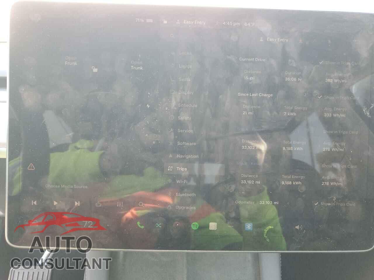 TESLA MODEL Y 2023 - 7SAYGDEE4PF804469