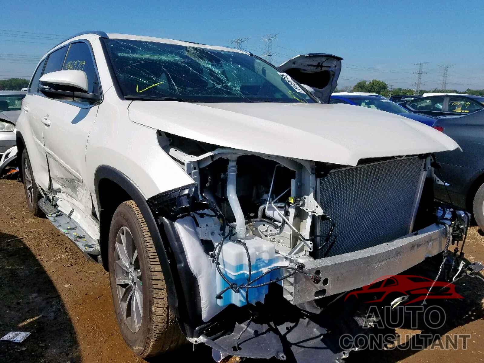 TOYOTA HIGHLANDER 2018 - 5TDJZRFH6JS532007
