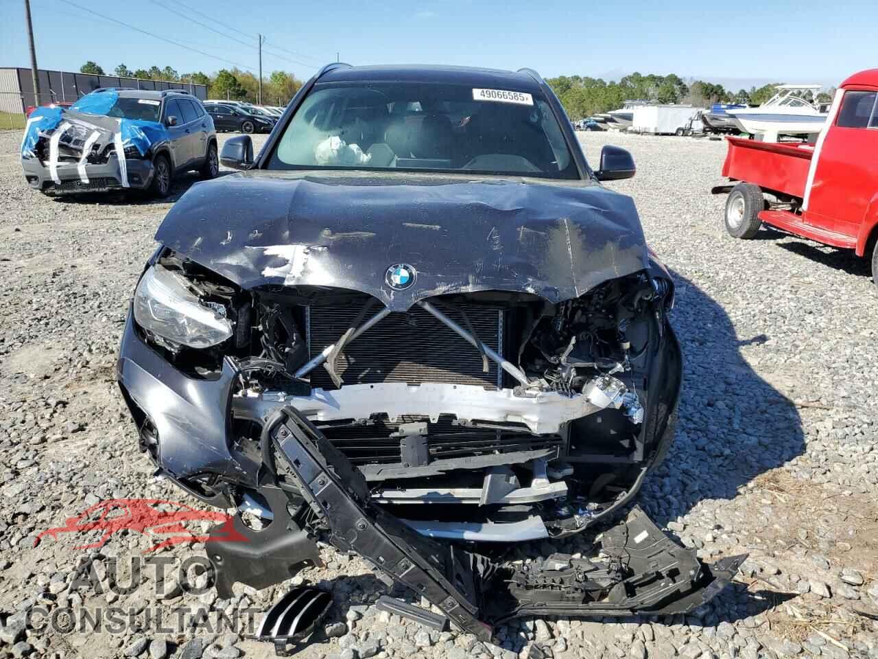 BMW X3 2018 - 5UXTR9C51JLD67702