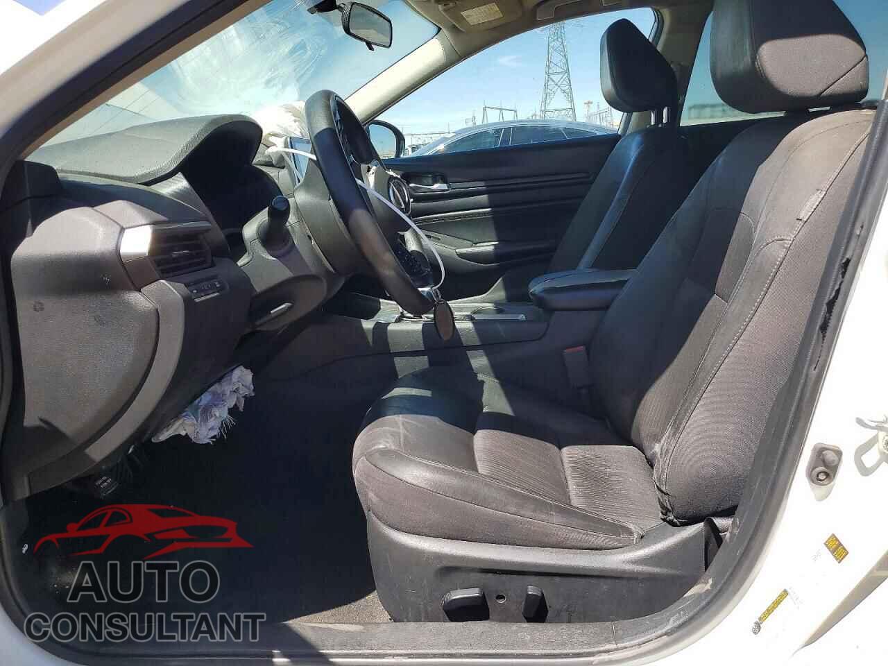 NISSAN ALTIMA 2019 - 1N4BL4BVXKC191675