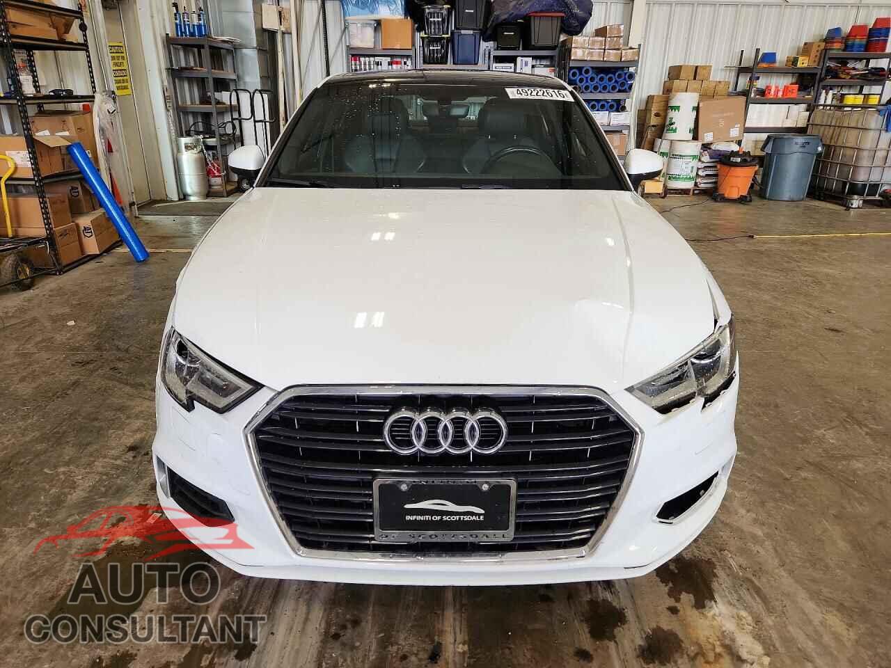 AUDI A3 2017 - WAUAUGFF5H1038002