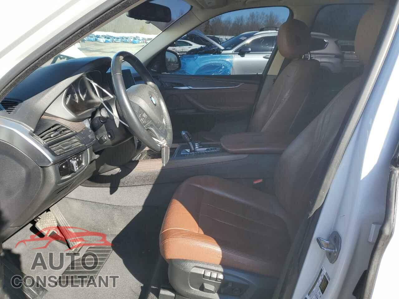 BMW X5 2015 - 5UXKR0C59F0P17574