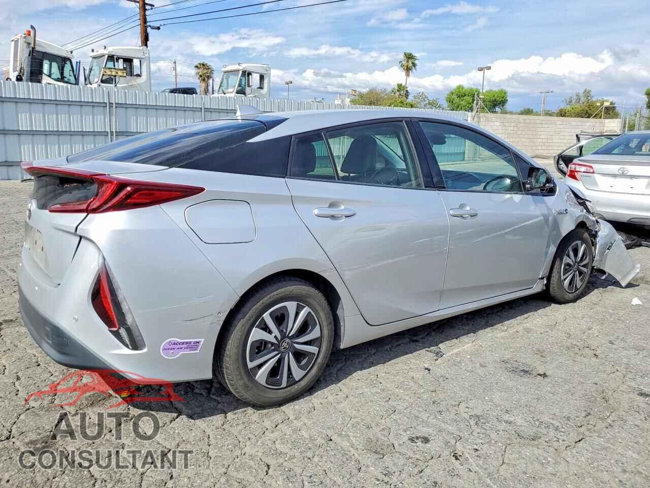 TOYOTA PRIUS 2019 - JTDKARFP5K3119002