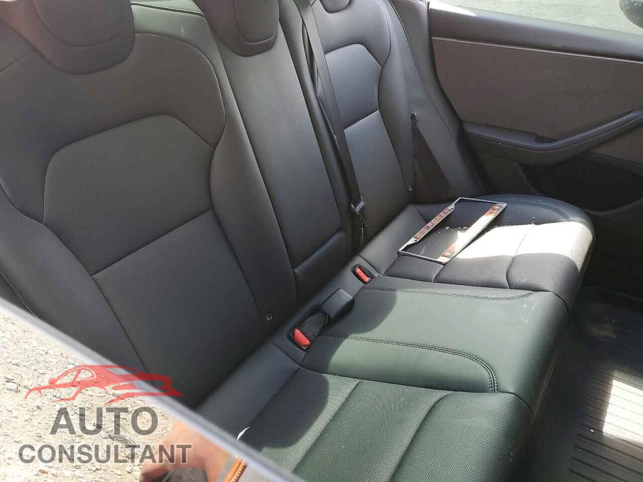 TESLA MODEL 3 2026 - 5YJ3E1EAXTF138592