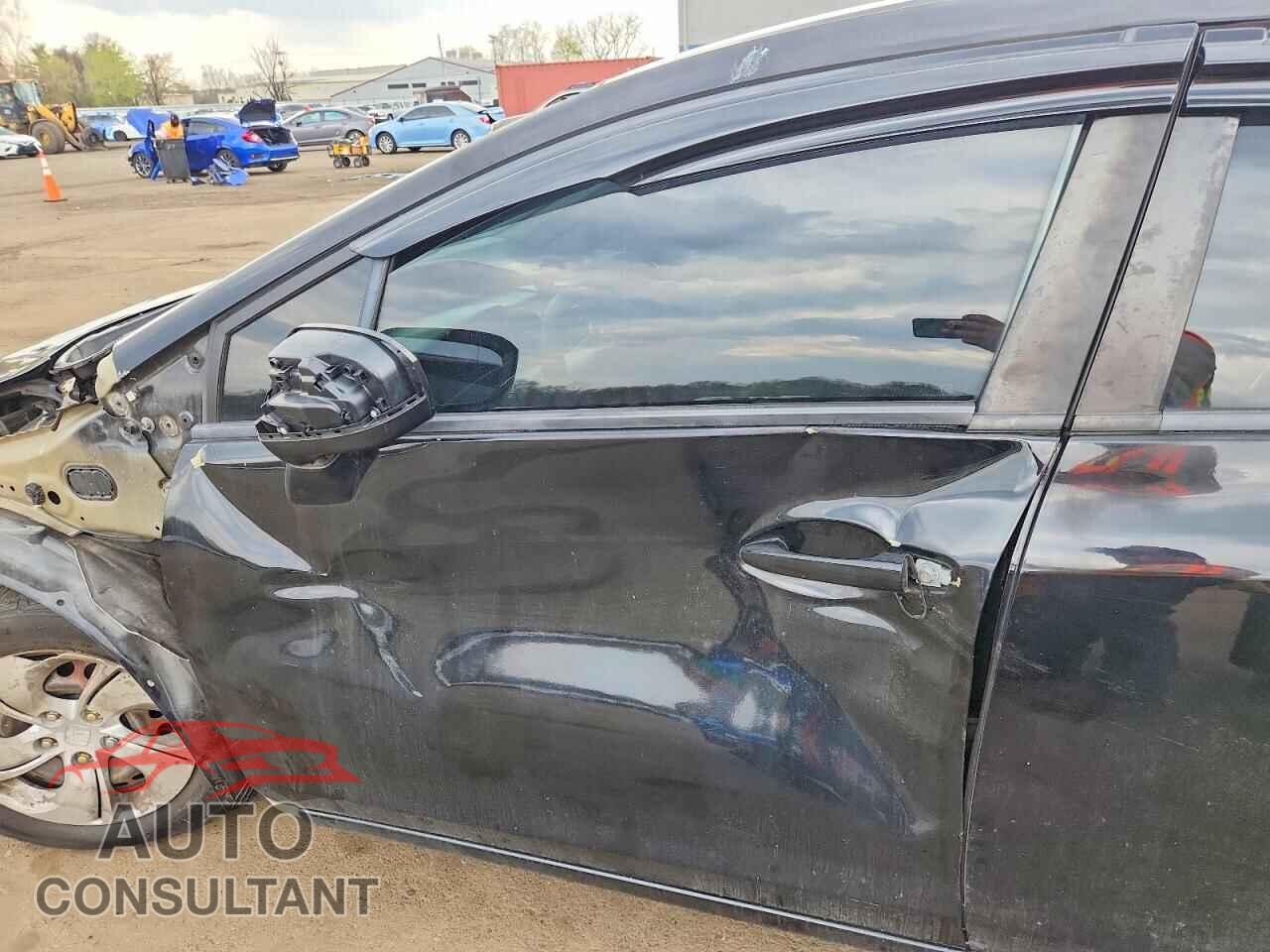 HONDA CIVIC 2015 - 2HGFB2F57FH558761