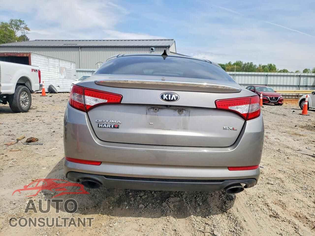 KIA OPTIMA 2013 - 5XXGR4A62DG237902