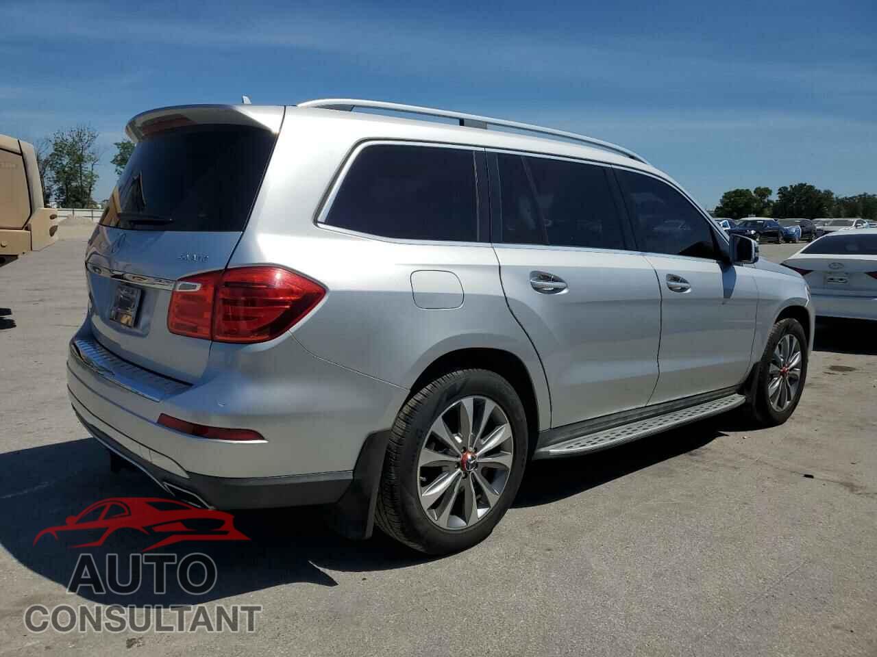 MERCEDES-BENZ GL-CLASS 2013 - 4JGDF7CE3DA129863