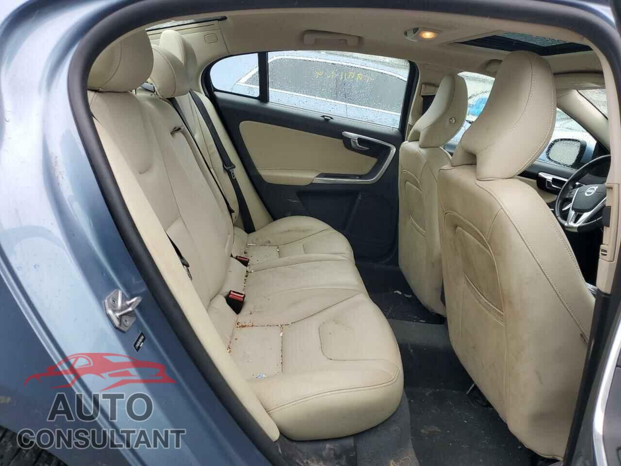 VOLVO S60 2017 - LYV402TK7HB127949