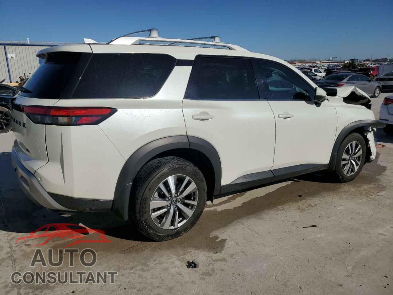 NISSAN PATHFINDER 2023 - 5N1DR3CA2PC236246