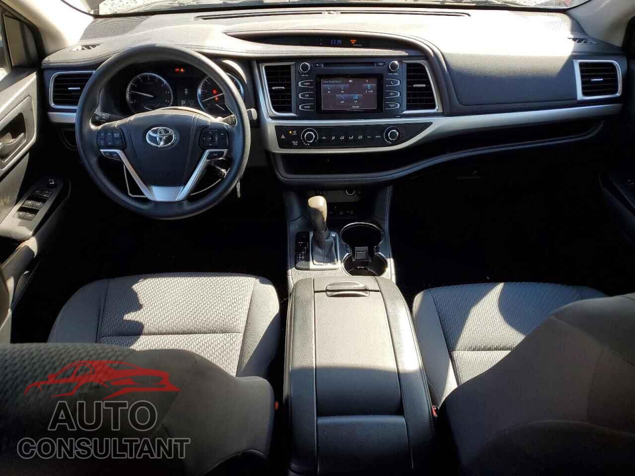 TOYOTA HIGHLANDER 2015 - 5TDBKRFH1FS089541