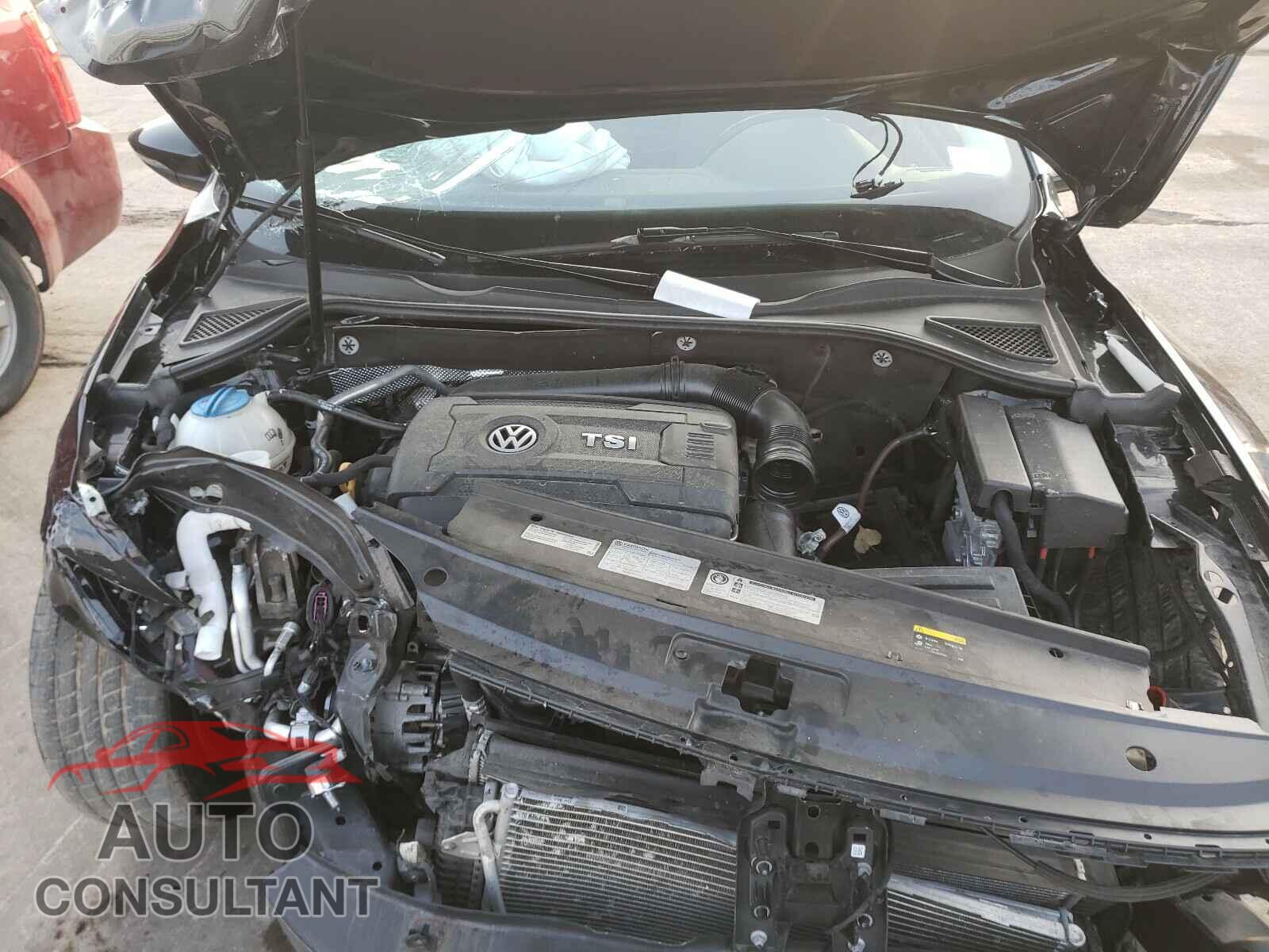 VOLKSWAGEN PASSAT 2017 - 1VWBT7A35HC032662