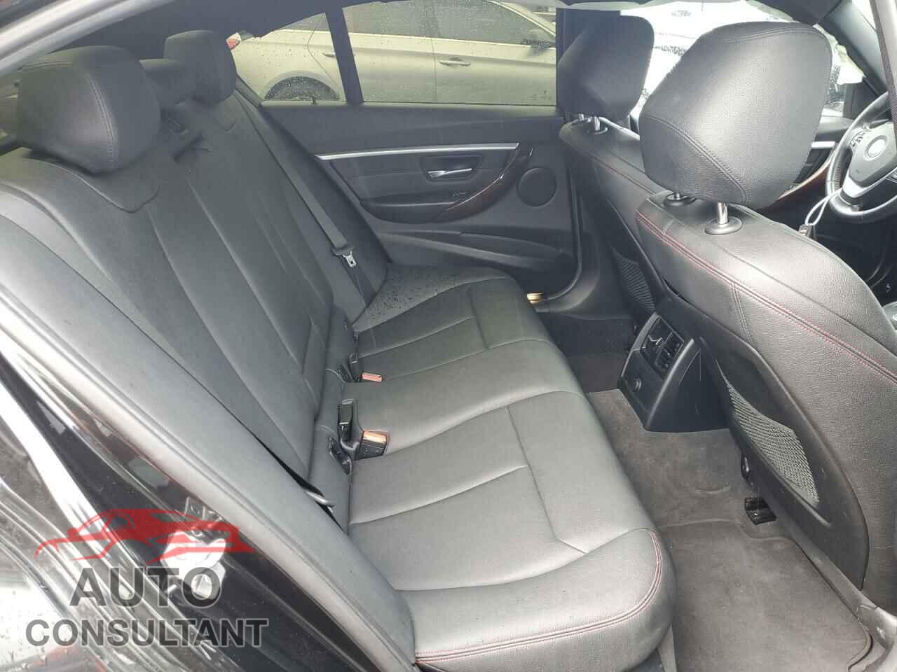 BMW 3 SERIES 2016 - WBA8E9C54GK643818