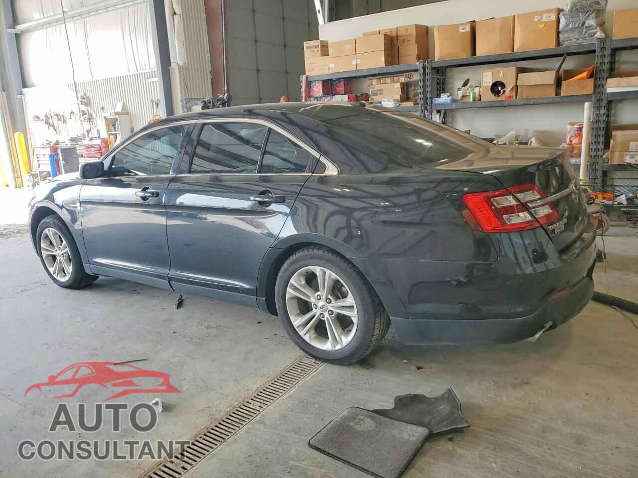 FORD TAURUS 2013 - 1FAHP2E84DG180837