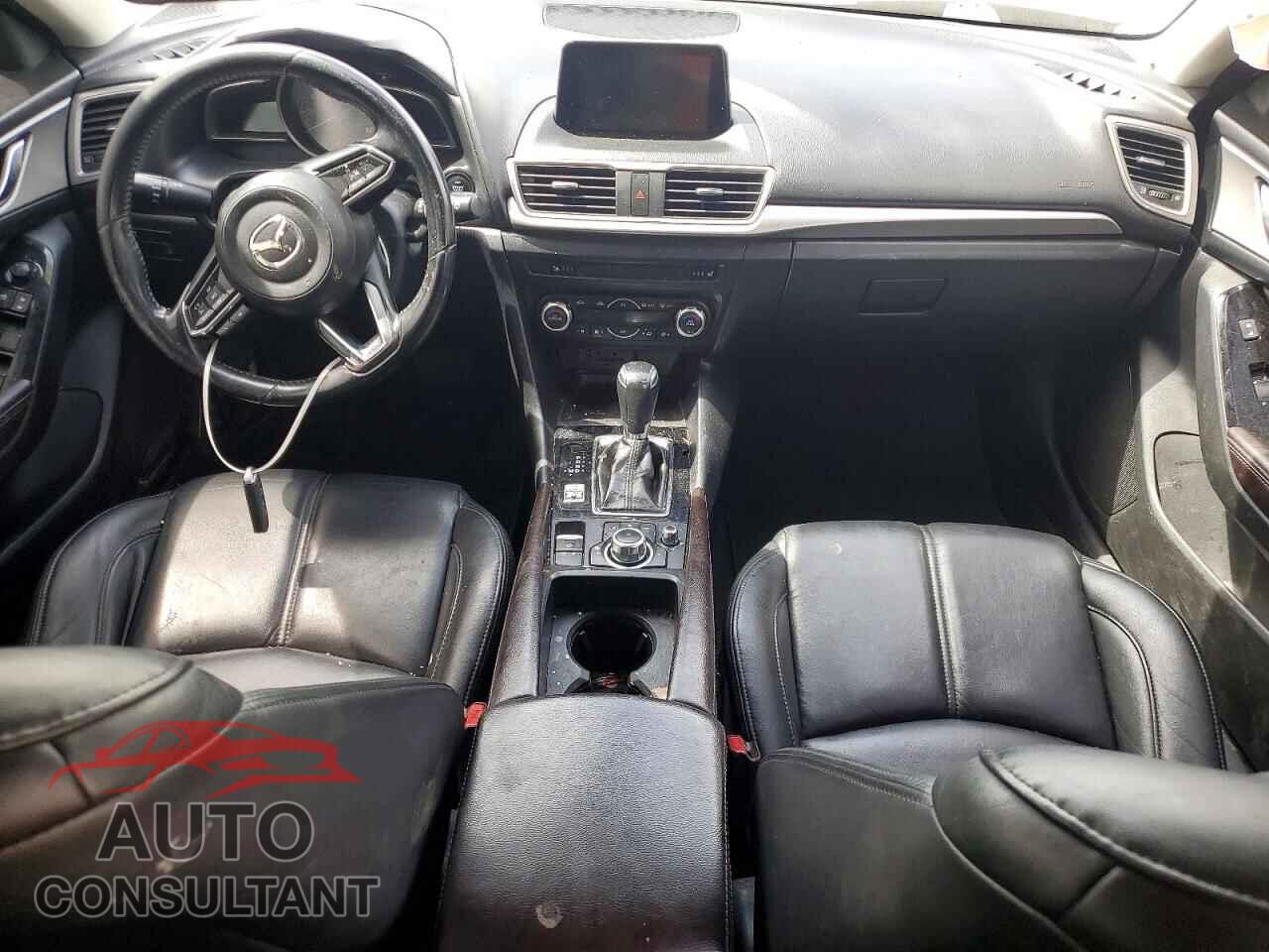 MAZDA 3 2017 - 3MZBN1L75HM150894
