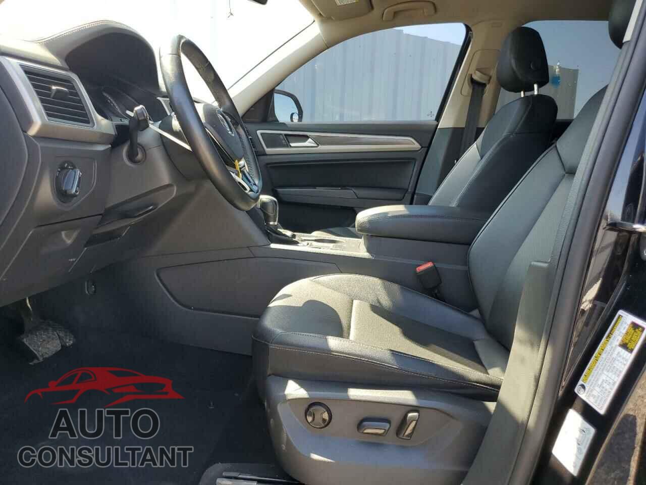 VOLKSWAGEN ATLAS 2019 - 1V2WP2CA4KC582657