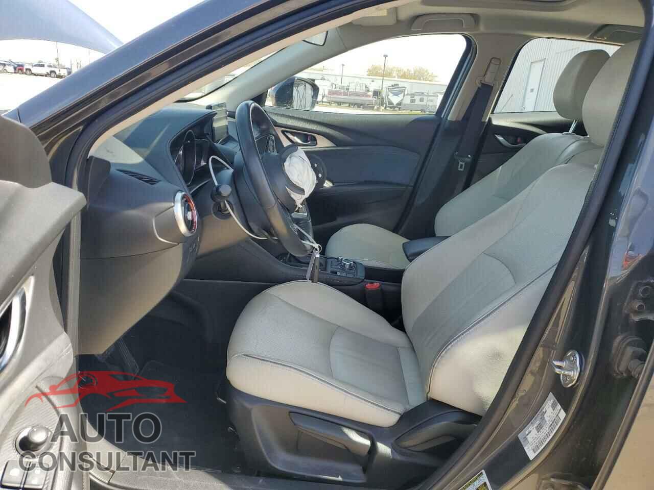 MAZDA CX-3 2019 - JM1DKDD72K0426768