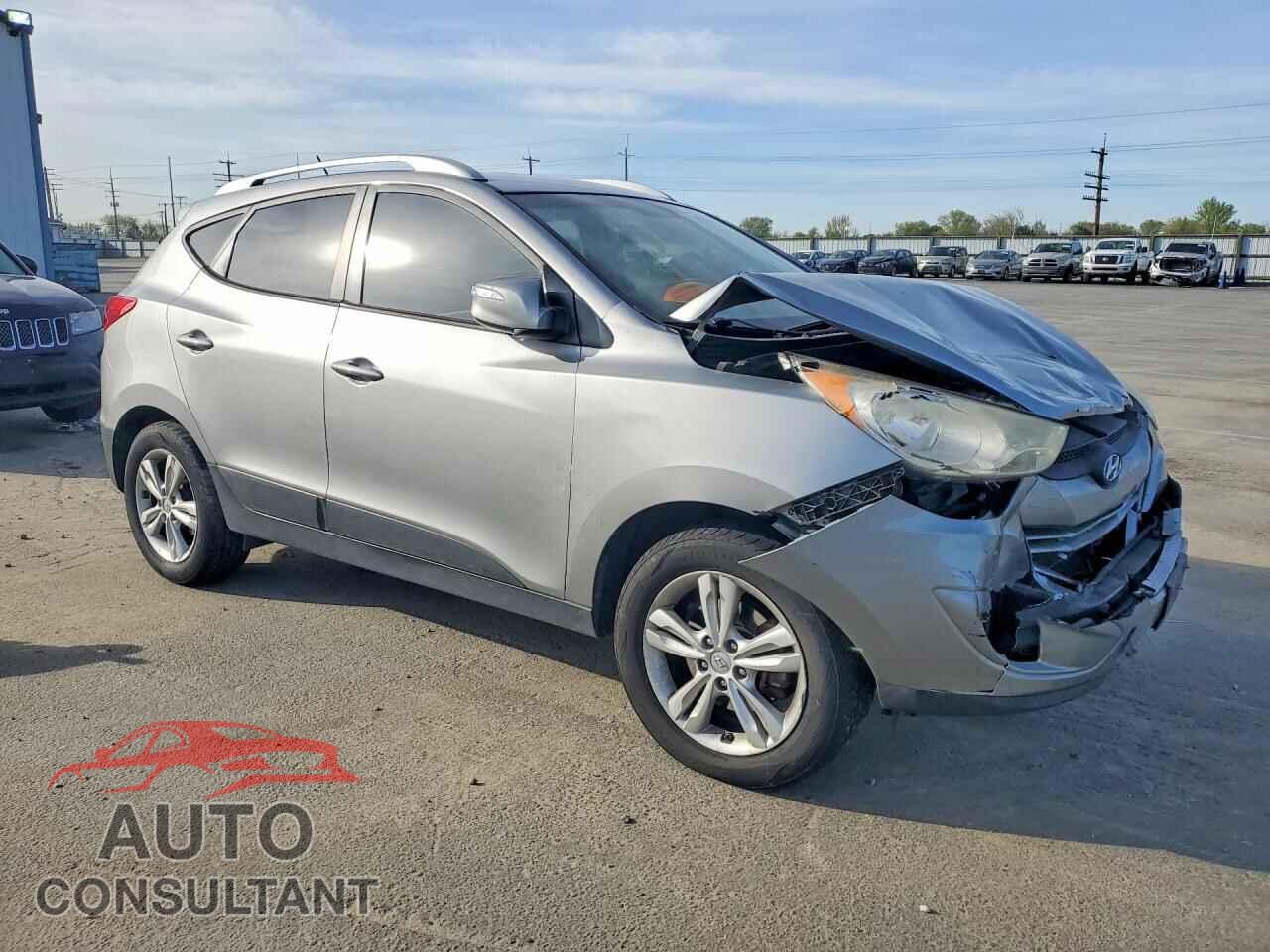 HYUNDAI TUCSON 2013 - KM8JUCAC0DU738040
