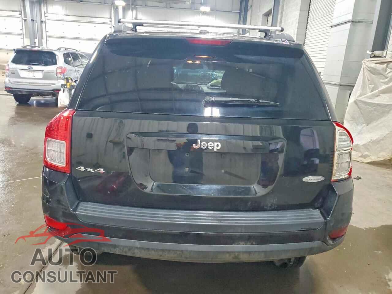 JEEP COMPASS 2012 - 1C4NJDEB1CD599900