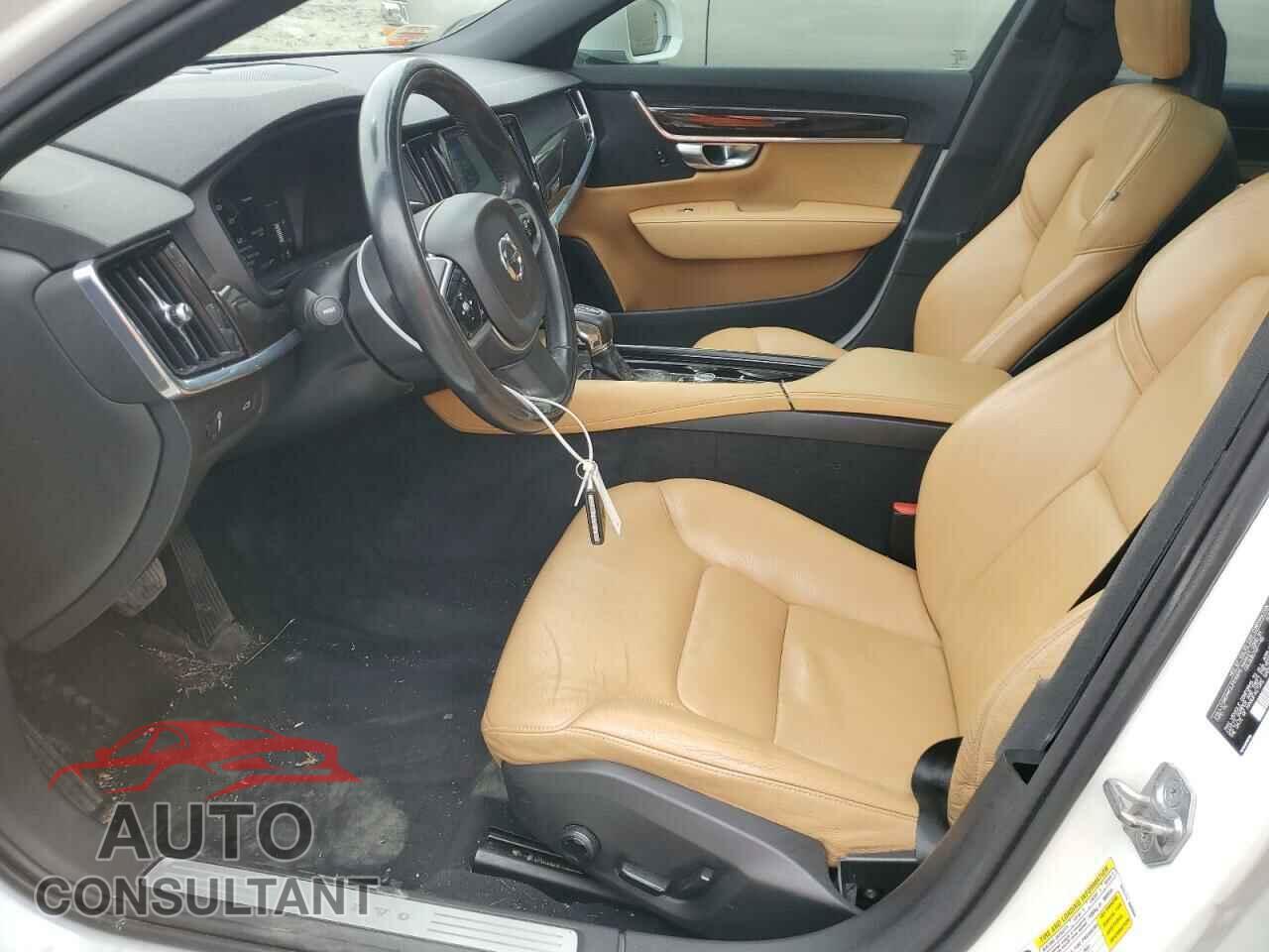 VOLVO S90 2018 - LVY982MK2JP016810