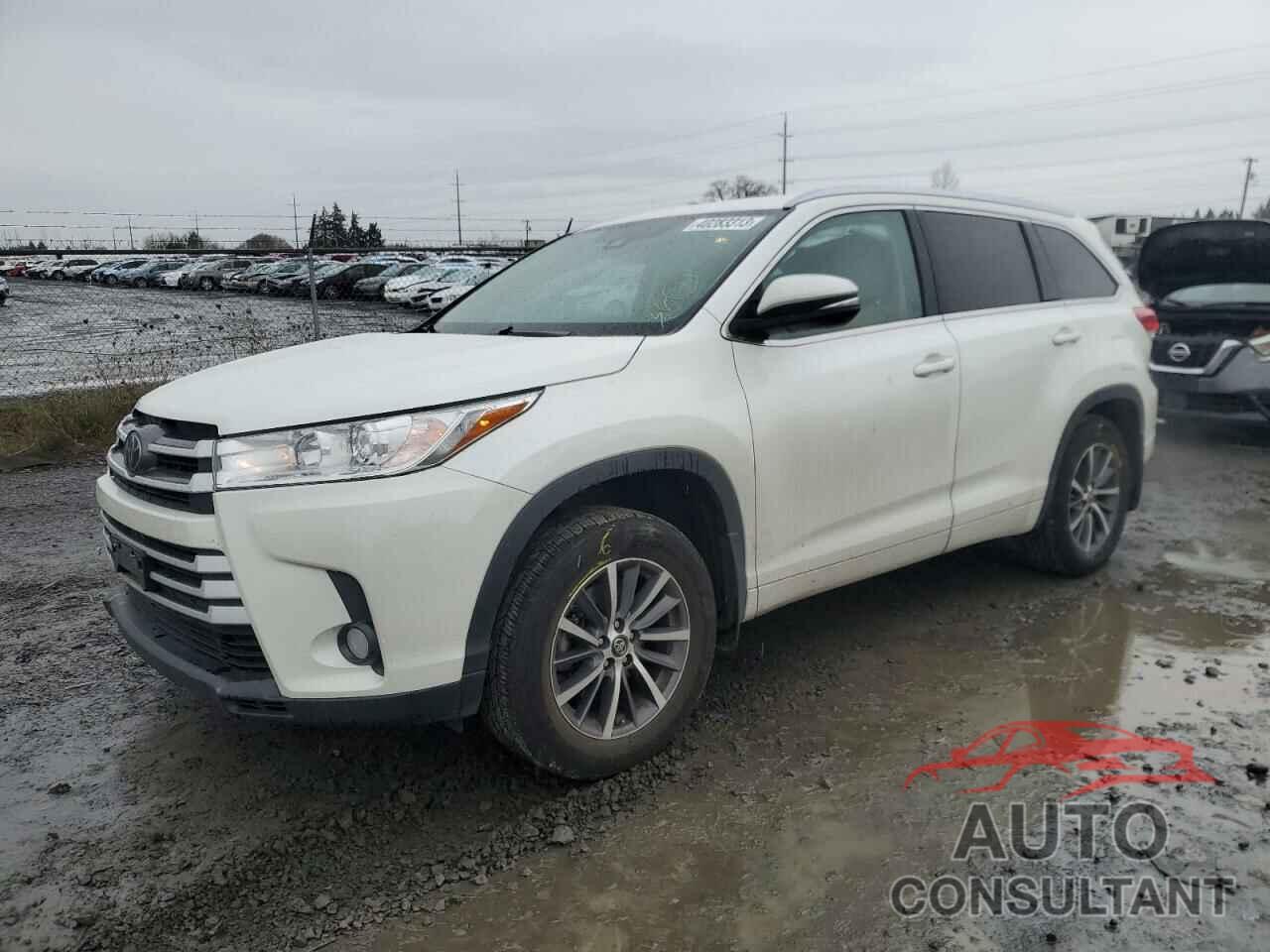 TOYOTA HIGHLANDER 2018 - 5TDJZRFH5JS836770
