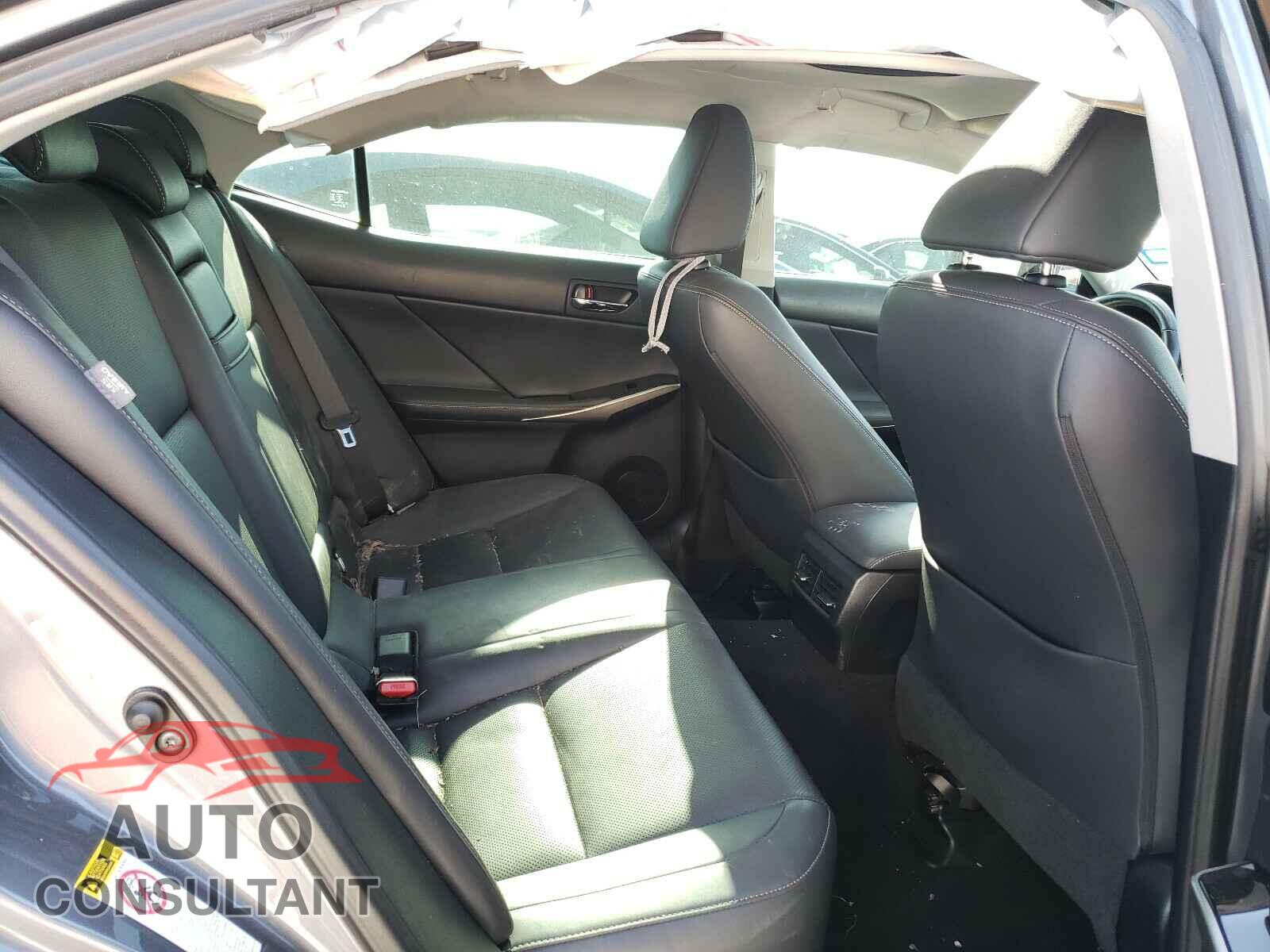 LEXUS IS 2016 - JTHBA1D29G5016930