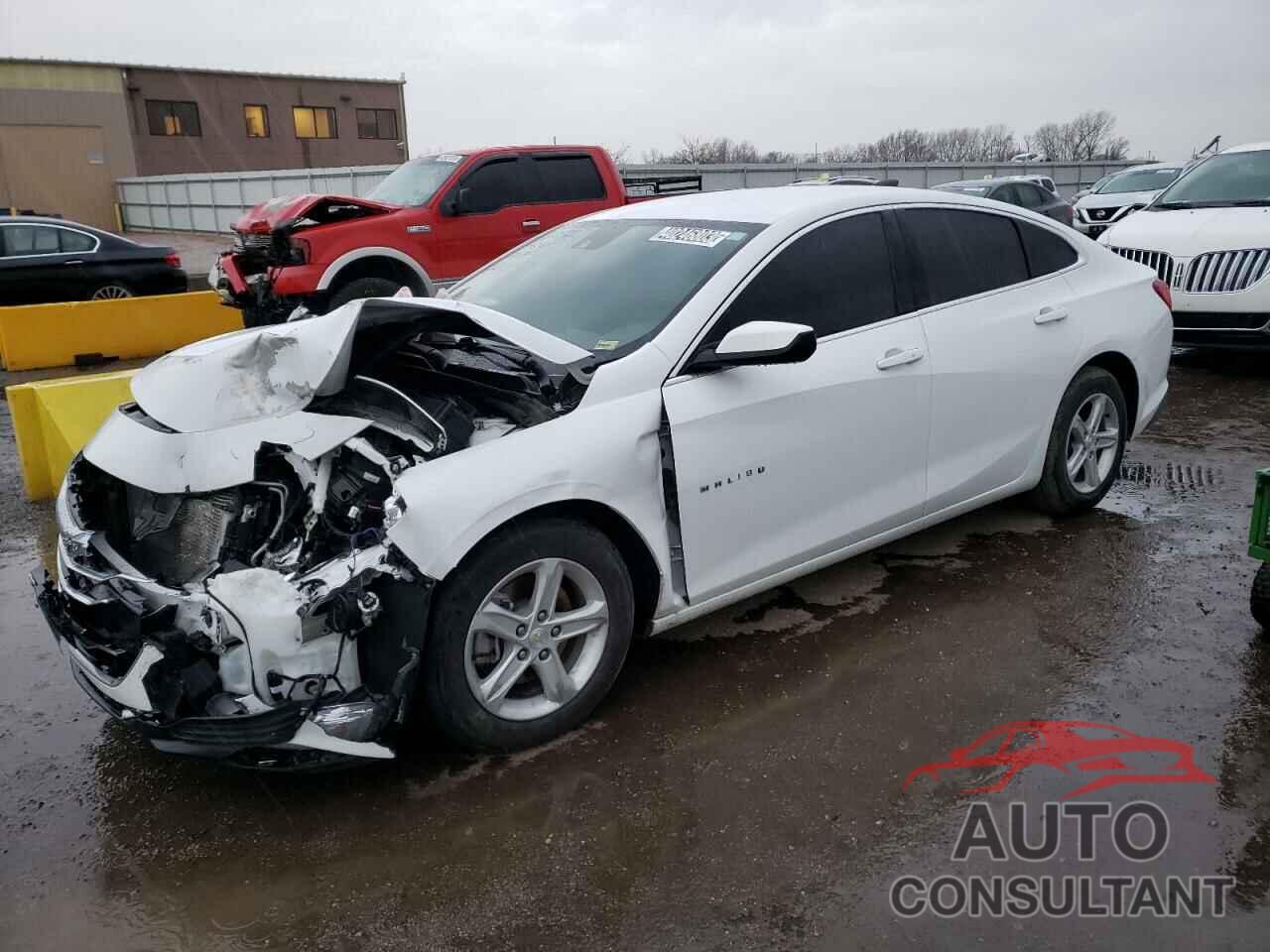 CHEVROLET MALIBU 2020 - 1G1ZC5ST8LF110954