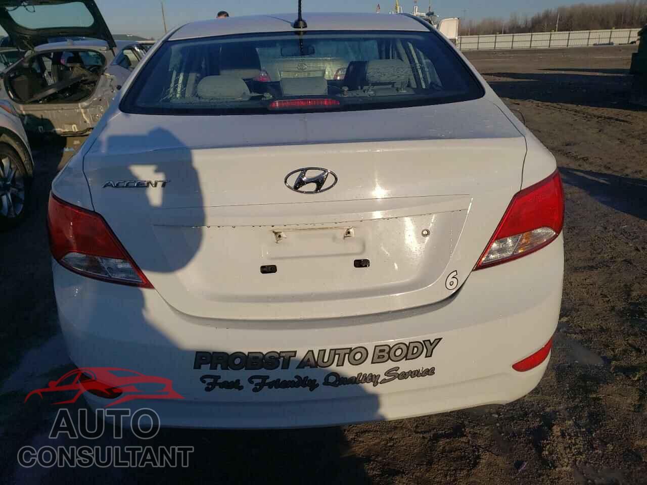 HYUNDAI ACCENT 2017 - KMHCT4AE4HU372902