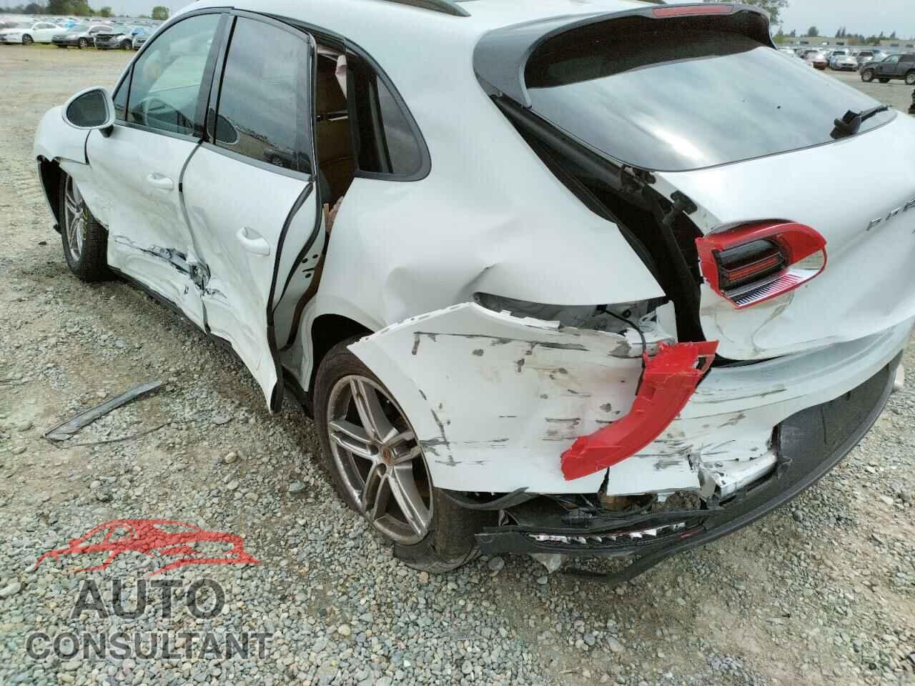 PORSCHE MACAN 2018 - WP1AA2A57JLB03566