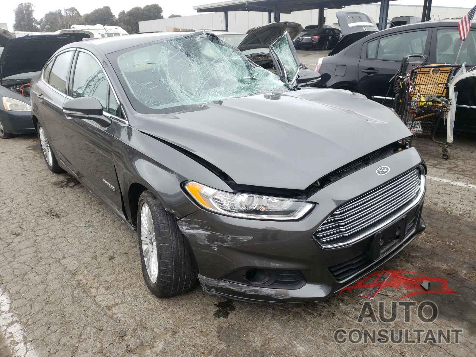 FORD FUSION 2016 - 3FA6P0LU0GR305745