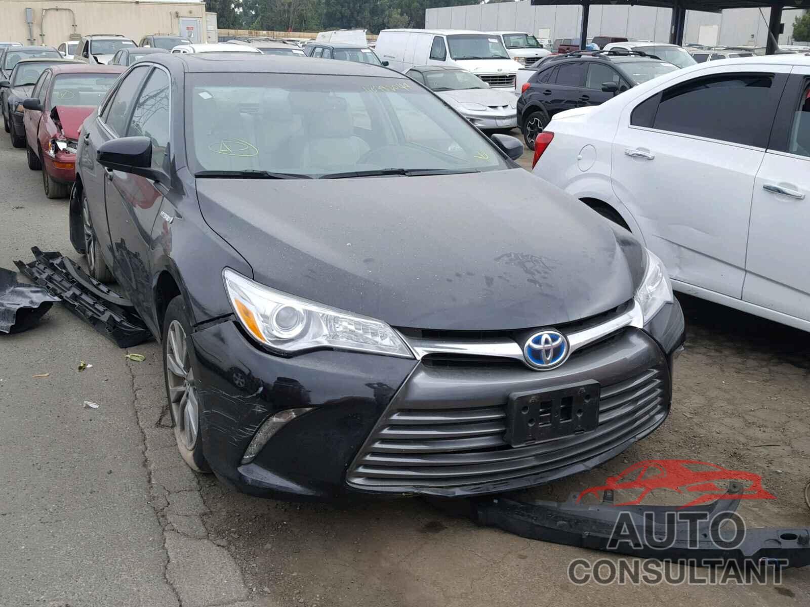 TOYOTA CAMRY 2017 - 4T1BD1FK9HU218336