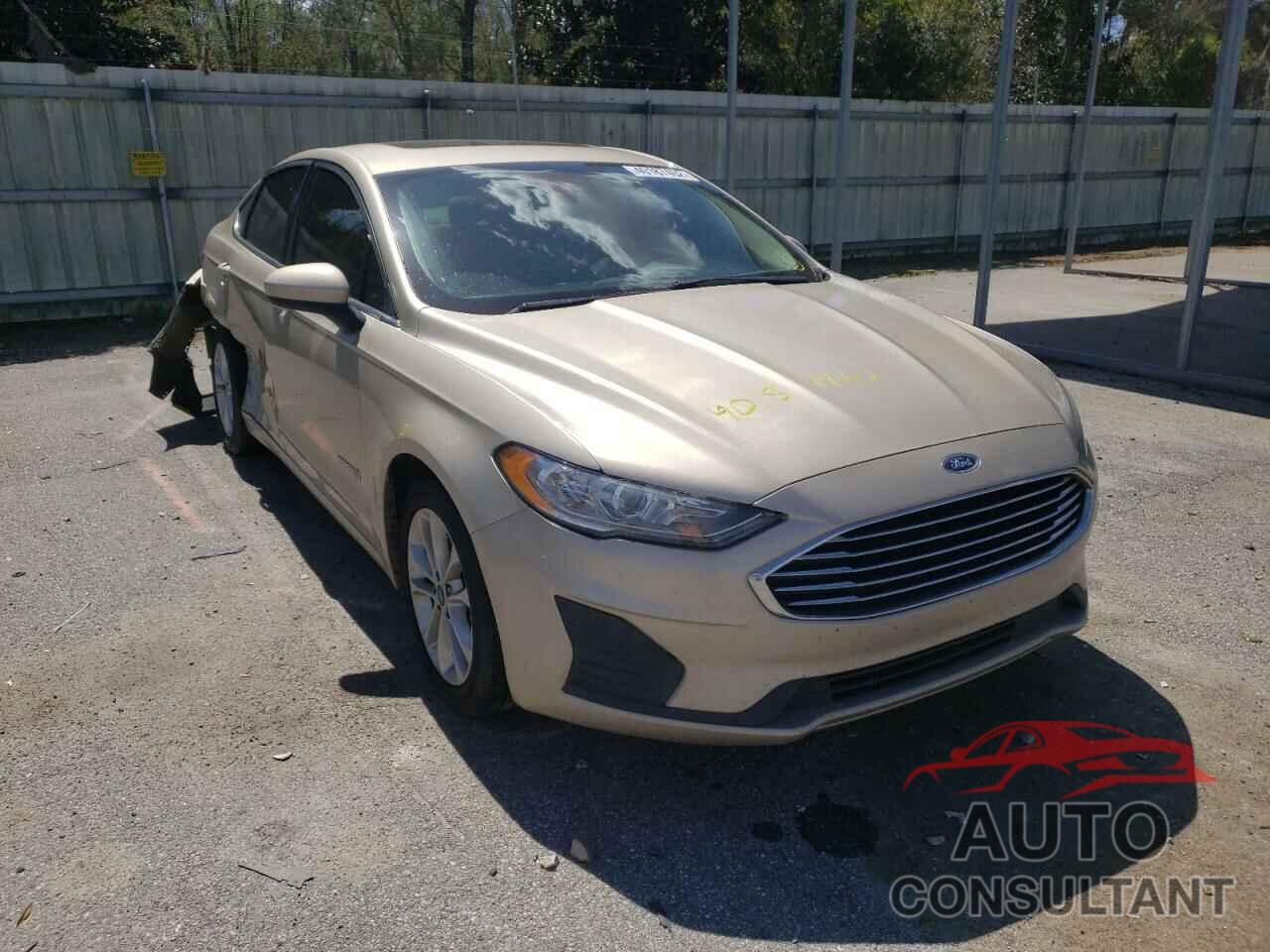 FORD FUSION 2019 - 3FA6P0LU2KR138622
